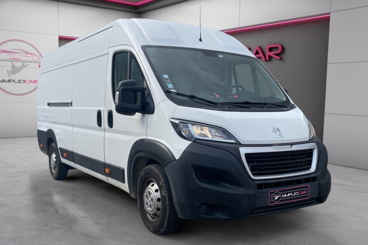 PEUGEOT BOXER FOURGON